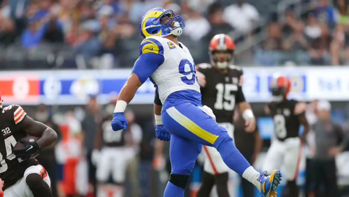Aaron Donald cân nhắc việc trở lại NFL sau khi Rams đổi lấy Myles Garrett, để mắt tới Super Bowl tại SoFi
