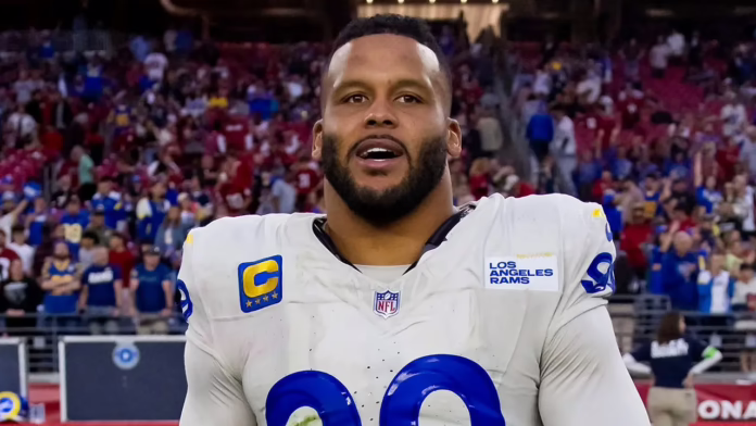 Aaron Donald vĩ đại của NFL có thể sắp nghỉ hưu để tham gia cùng Myles Garrett để bảo vệ Rams, đồng đội cũ nói
