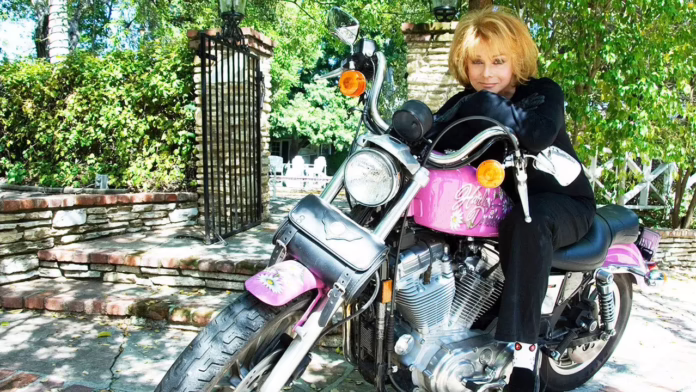 Ann-Margret, 85 tuổi, tiết lộ thói quen giúp bà trẻ mãi không già
