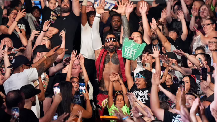 Các xúc tu của Bloodline chạm tới 'SmackDown', Cody Rhodes đối đầu với Sami Zayn khi Gunther ấn định trận tranh đai
