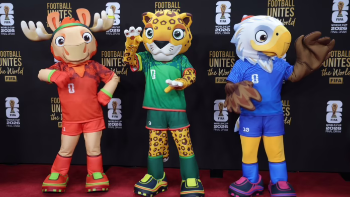 Cảnh sát hóa trang thành linh vật World Cup để truy quét ma túy
