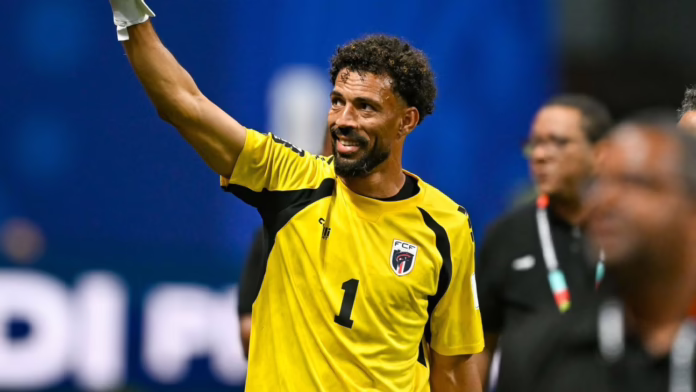 Cape Verde GK Vozinha đã dừng các mục yêu thích ở World Cup ...
