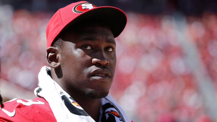 Cựu tiền vệ phòng ngự Aldon Smith qua đời ở tuổi 36
