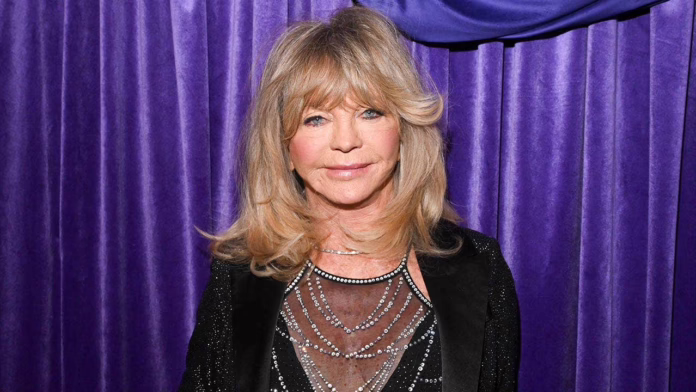 Goldie Hawn gióng lên hồi chuông cảnh báo về văn hóa người nổi tiếng thời thơ ấu: 'Tất cả những gì tôi có thể nói là đó là một cơn ác mộng'
