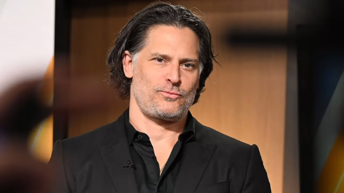 Joe Manganiello chuyển sang làm pháp sư và các nghi lễ ngoại giáo trong cuộc chiến sức khỏe kéo dài 7 năm suýt giết chết anh ta
