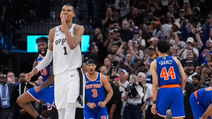 Knicks đã giải được câu đố phút của họ đúng lúc...
