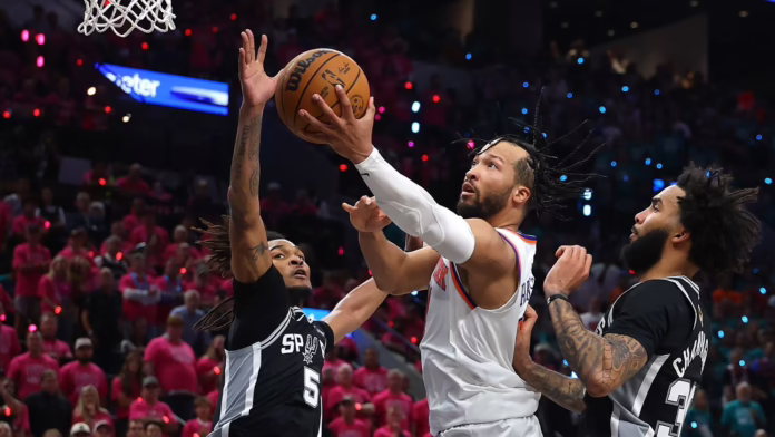 Knicks vẫn nóng, cướp Game 1 sau 30 của Brunson
