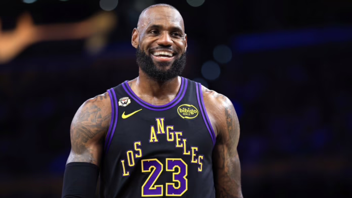LeBron trong cuộc tranh luận về GOAT: Không ai có thể vượt qua tôi
