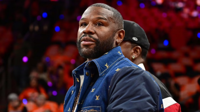 Mayweather đối mặt cáo buộc vượt qua séc xấu
