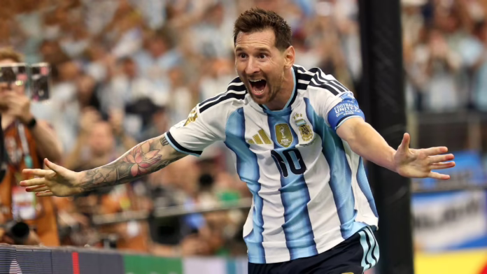 Messi làm nên lịch sử và chỉ ra lý do tại sao ngôi sao người Argentina...
