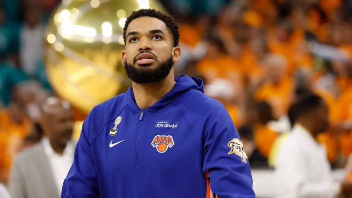 Ngôi sao Knicks Karl-Anthony Towns bác bỏ lời chỉ trích chính thức của Mike Brown: 'Chúng tôi đã không thực hiện'
