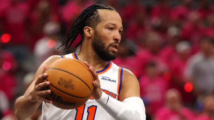 Ngôi sao NBA Lonzo Ball tuyên bố Jalen Brunson là 'Knick giỏi nhất để làm điều đó' trong bối cảnh trận chung kết NBA của New York diễn ra
