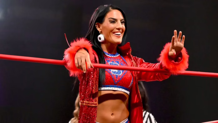 Ngôi sao đô vật chuyên nghiệp Tessa Blanchard chia tay TNA
