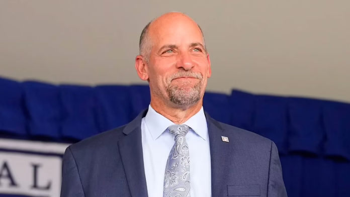 Nhà vô địch World Series John Smoltz cảnh báo bóng chày 'sẽ bị ảnh hưởng' nếu hệ thống ABS được áp dụng cho tất cả các sân
