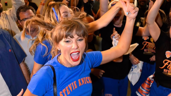🎉 Những người nổi tiếng tiệc tùng với người hâm mộ sau chiến thắng của Knicks
