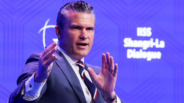 Pete Hegseth cảnh báo những kẻ khủng bố ma túy khi Mỹ ủng hộ chính phủ Bolivia trong bối cảnh cảnh báo đảo chính
