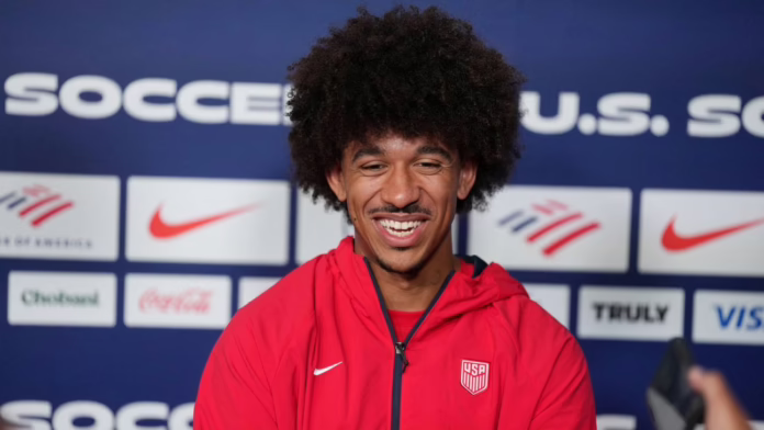 Richards 'sẵn sàng' cho trận mở màn USMNT sau chấn thương
