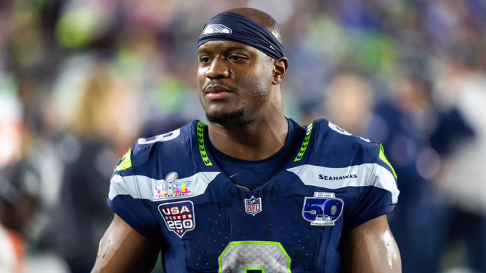 Super Bowl MVP Kenneth Walker bỏ lỡ lễ trao nhẫn của Seahawks sau khi ký hợp đồng trị giá 45 triệu đô la với Chiefs
