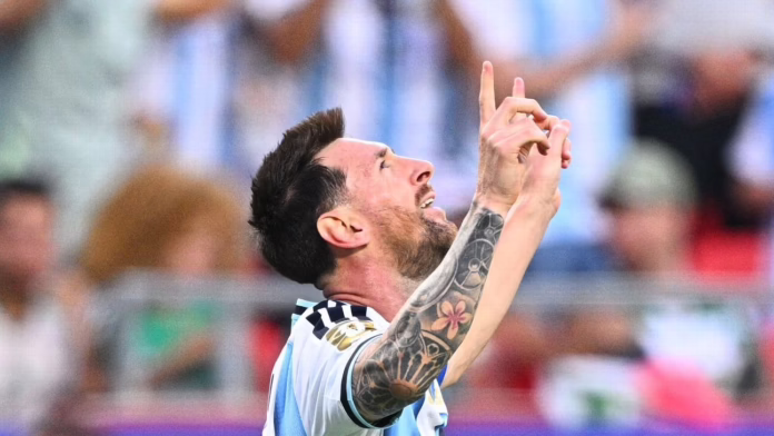 Trong ngày sao World Cup, Messi vượt qua Haaland và Mbappé
