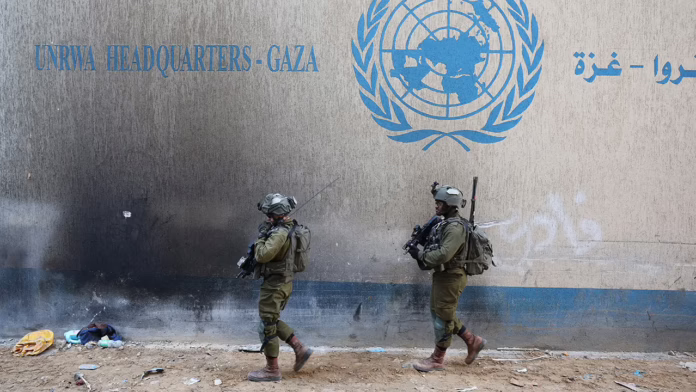 UNRWA sa thải 70 nhân viên Gaza trong bối cảnh bị cáo buộc có quan hệ với Hamas, cho biết việc chấm dứt hợp đồng không thừa nhận tội lỗi
