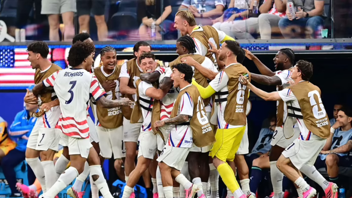 USMNT World Cup khởi đầu mạnh mẽ, Christian Pulisic kiến ​​tạo cho đội Mỹ ghi bàn thắng đầu tiên tuyệt đẹp vào lưới Paraguay
