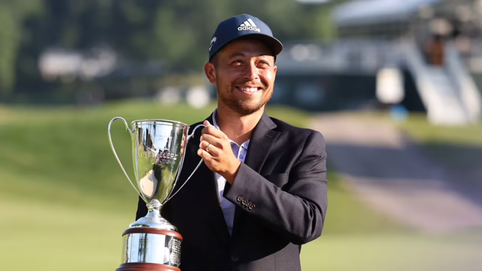 Xander Schauffele được mời tham dự giải Travelers Championship được người chơi PGA yêu thích nhất sau khi đánh bại Shinnecock một cách mệt mỏi

